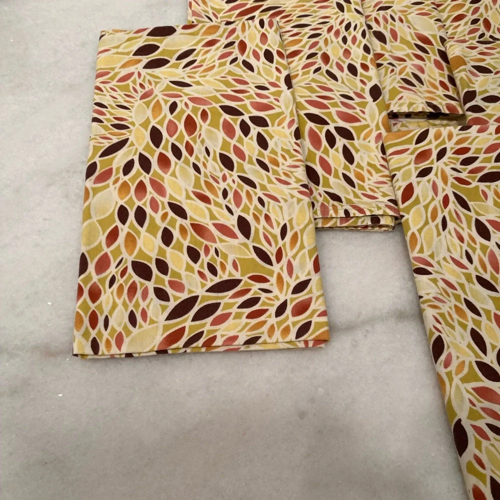 Set of 10 Patterned Table Napkins
